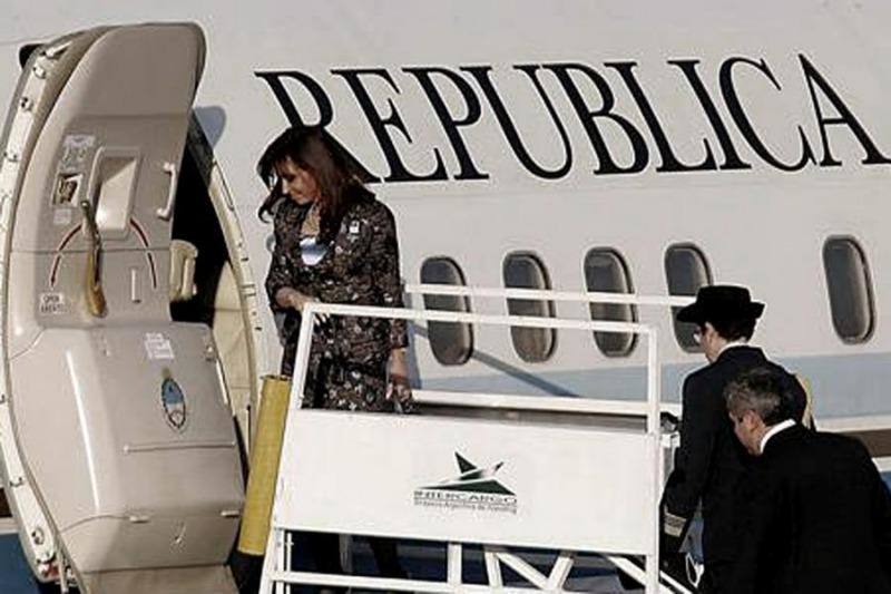 Photo of Cristina estará este viernes en Santa Cruz junto a Alicia  y Máximo Kirchner