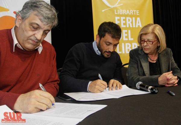 Photo of Berazategui: La UNQ firmó convenio con la municipalidad