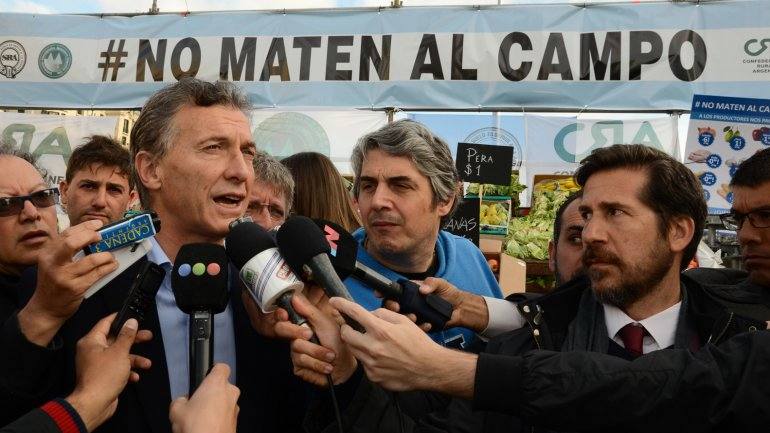 Photo of Macri participó de la marcha del campo y prometió convertirlos en motor productivo del país