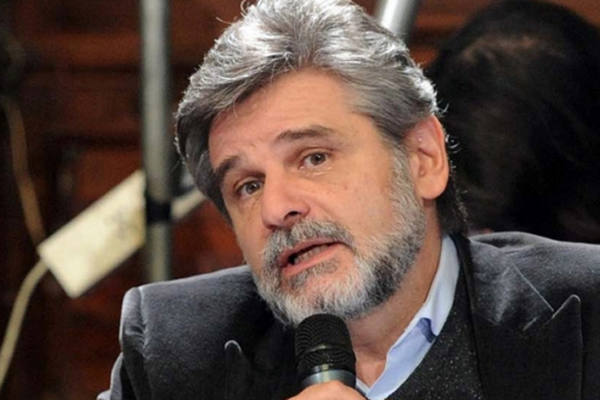 Photo of «La especulación y los buitres atentan contra la sociedad»