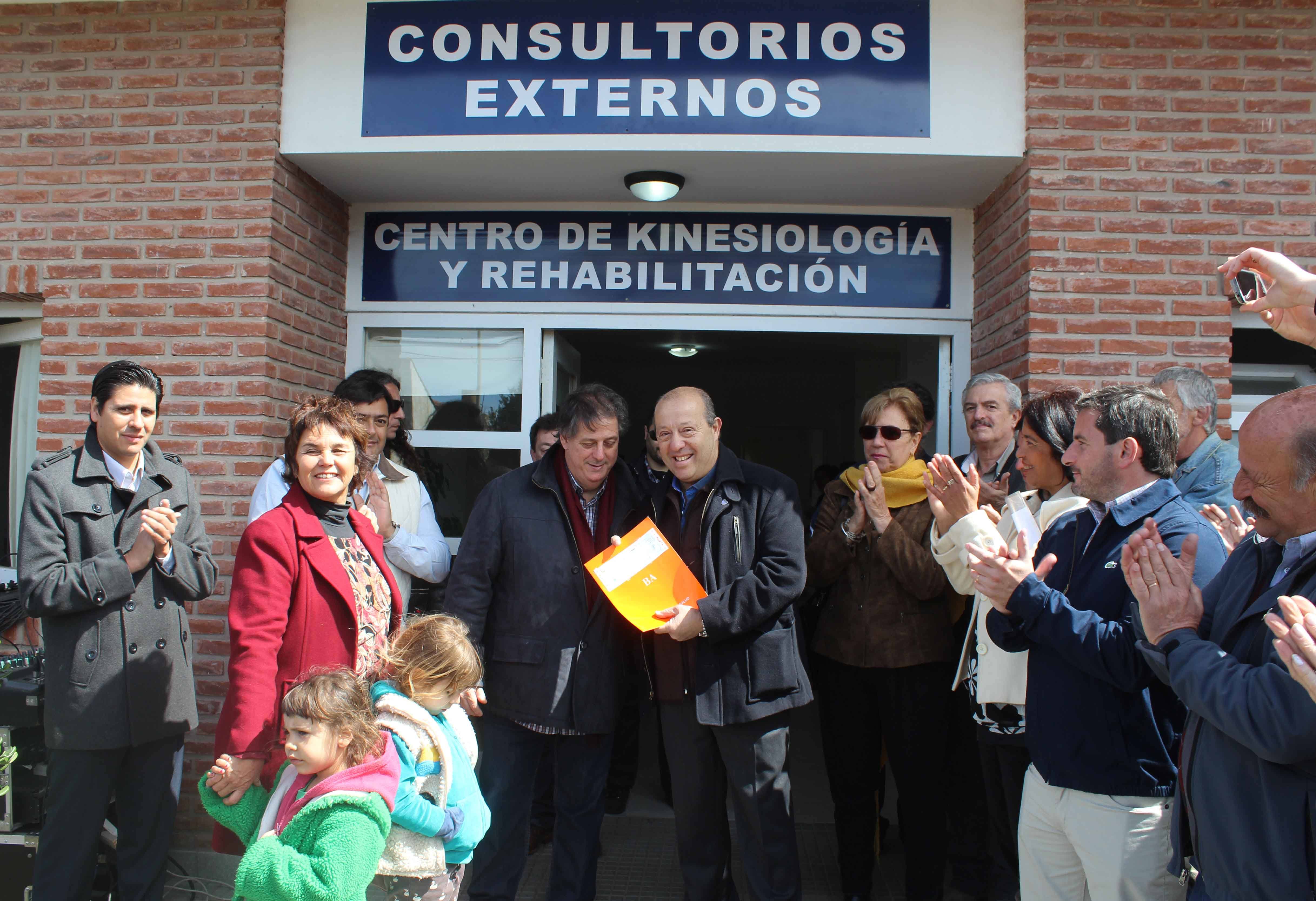 Photo of Paredi y Collia inauguraron consultorios y nuevos servicios en Santa Clara del Mar