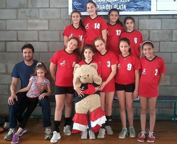 Photo of Balcarce: La sub12 de la Escuela Municipal de Voley, campeona en Mar del Plata