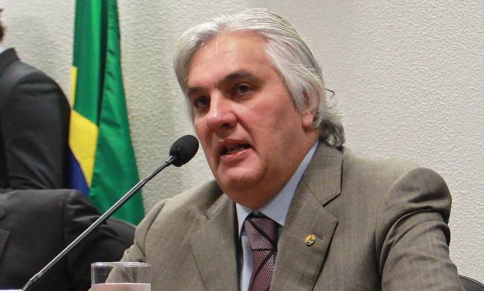 Photo of En Brasil detienen a senador del PT por el caso de Petrobras