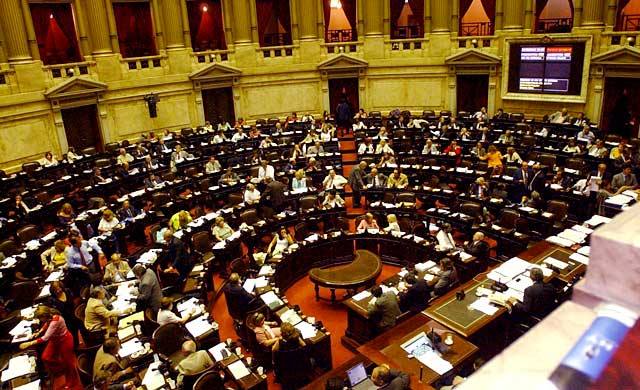 Photo of Diputados convierte en ley proyecto para renegociación de la deuda