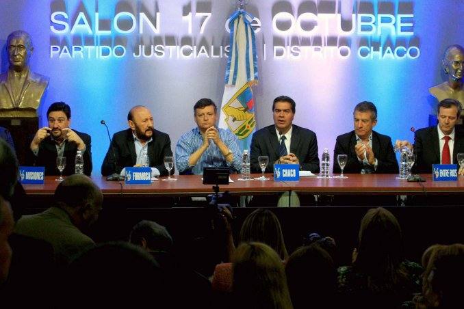 Photo of Gobernadores y dirigentes del litoral respaldaron a la fórmula Scioli-Zannini