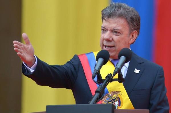 Photo of Santos busca avanzar en el acuerdo de paz con las FARC