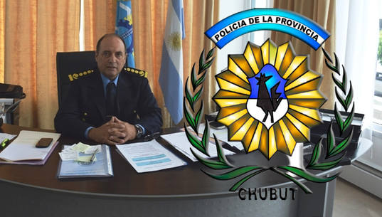 Photo of El fascista jefe de la policía de Chubut dijo que va a detener a los pibes que usen capucha