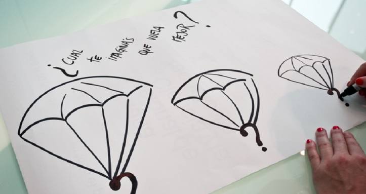 Photo of Construcción de paracaídas: taller de diseño experimental en el C3
