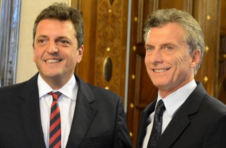 Photo of Macri viaja a Davos para reunirse con el poder económico