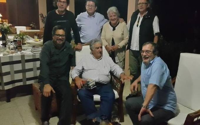 Photo of El ex presidente uruguayo José Mujica se reúne con las FARC en La Habana