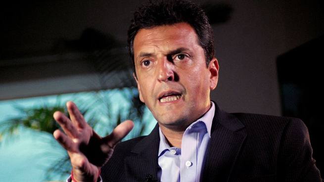 Photo of En la mesa de Mirtha Legrand, Massa justificó la detención de Milagros Sala