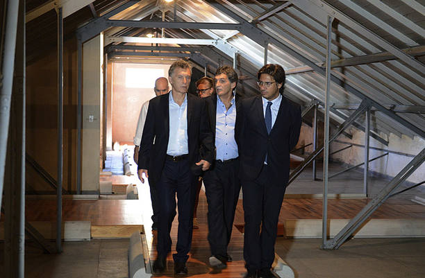 Photo of Sorpresiva visita de Macri a la ESMA: estuvo sólo 30 minutos junto a funcionarios