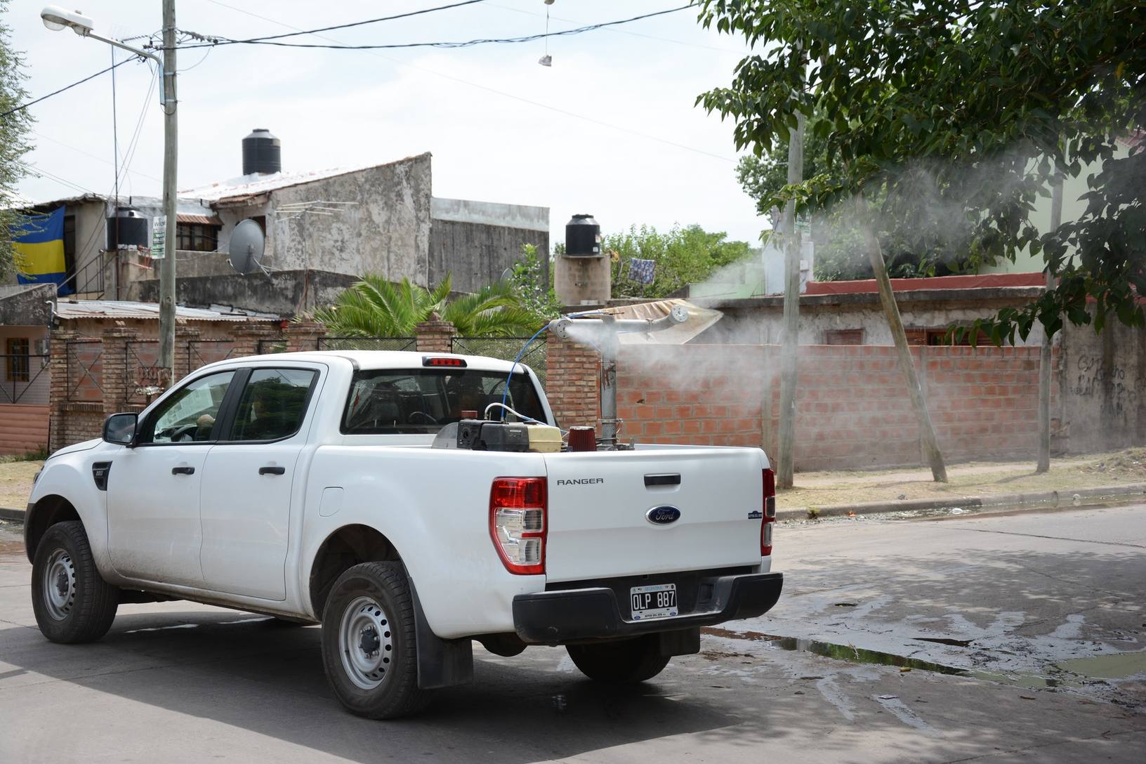 Photo of Campaña de fumigación, concientización y limpieza en Varela