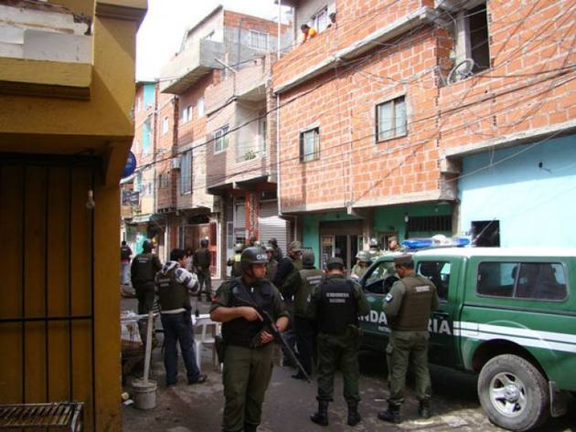 Photo of Se denunció penalmente a la Gendarmería por los heridos en la Villa 1-11-14