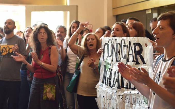 Photo of Comunicado de trabajadores de CONECTAR IGUALDAD