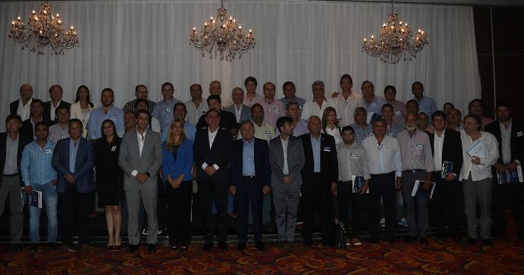 Photo of La FAM ratificó autoridades de Bloque Federal de Intendentes Justicialistas