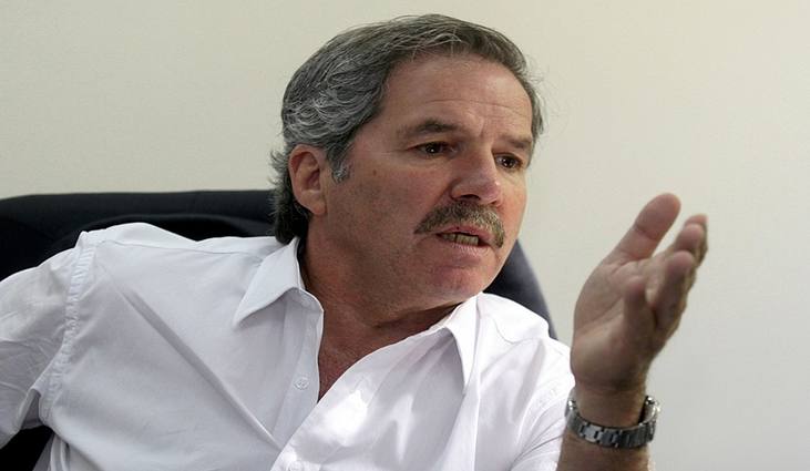 Photo of Solá: “Este Gobierno tiene apuro en anotarse un gol”