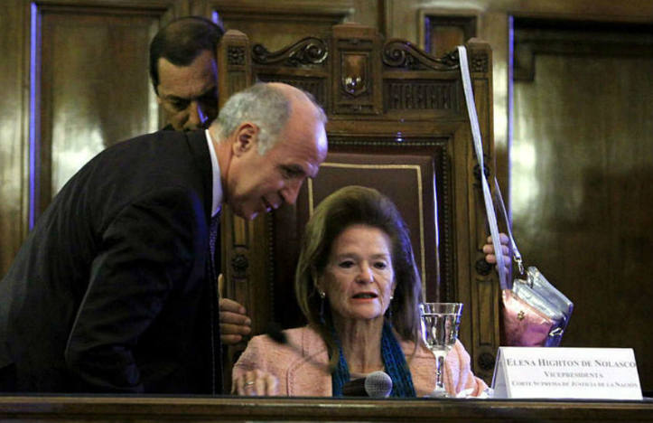 Photo of Highton de Nolasco: «Me hubiera gustado alguna mujer en la Corte, quedo sola»