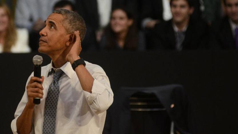 Photo of Insólito: Obama se sacó el anillo para saludar a los jóvenes argentinos