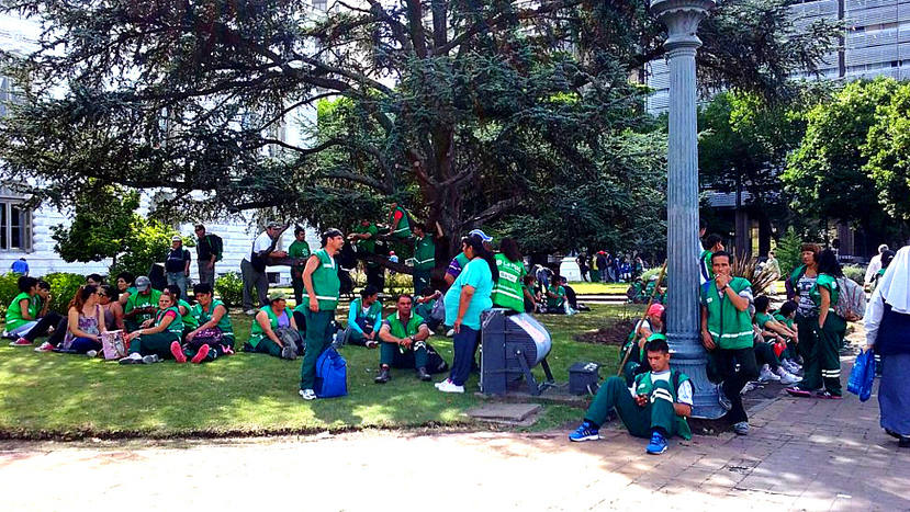 Photo of Miles de cooperativistas se movilizaron contra Garro en La Plata