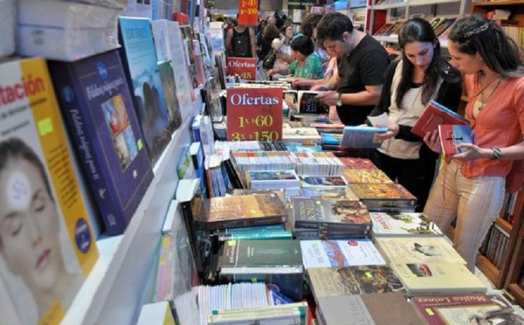 Photo of El Ministerio de Cultura llevó a la Feria del Libro el debate sobre lectura accesible