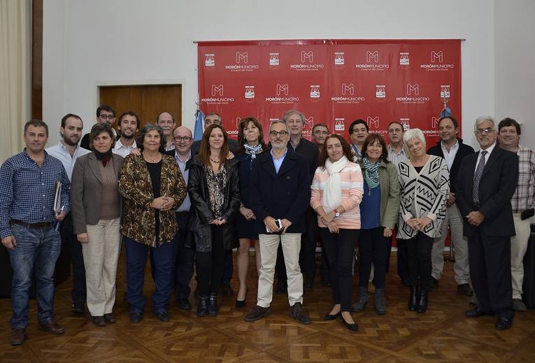 Photo of Se realizó el Consejo Regional de Salud en Morón