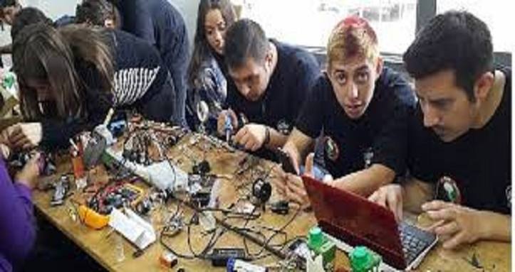 Photo of La primera escuela de robótica del país abre sus puertas en Mendoza