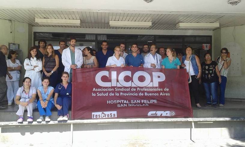 Photo of Médicos bonaerenses retoman las medidas de fuerza contra Vidal