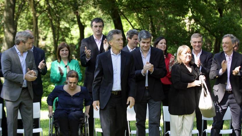 Photo of El 45 por ciento de los argentinos desaprueba la gestión de Macri