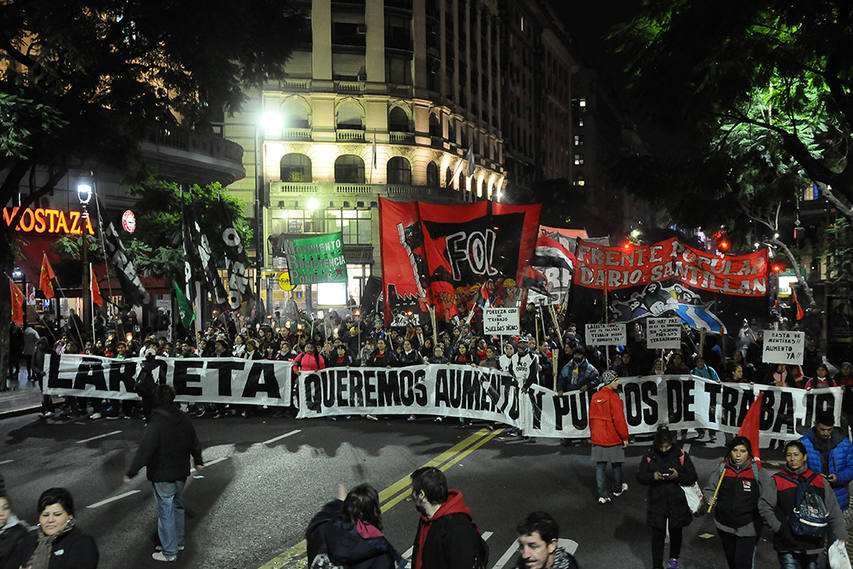 Photo of Trabajadores acampan ante la falta de respuestas del gobierno porteño