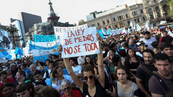 Photo of Otro decreto volvió a cercenar la Ley de Medios