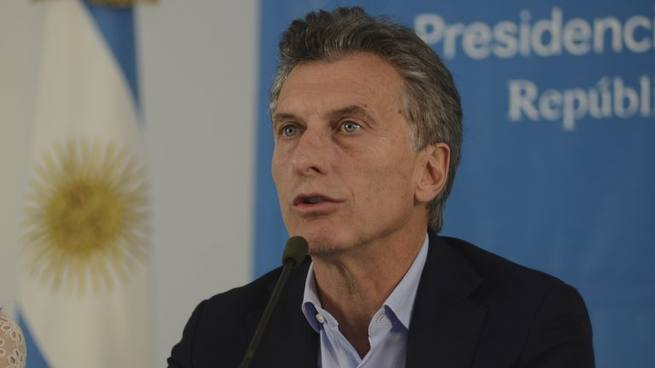 Photo of Macri insiste con la postura de privar de sus derechos a los trabajadores