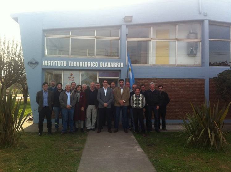 Photo of Mariano Mayer visitó el municipio de Olavarría y se reunió con empresarios locales