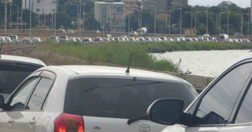 Photo of Por el aumentazo, Argentinos cruzan a cargar nafta a Paraguay