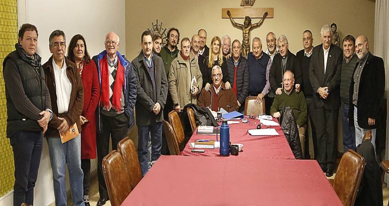 Photo of La “Mesa de Diálogo” de La Matanza definió mecanismos para reparto de alimentos