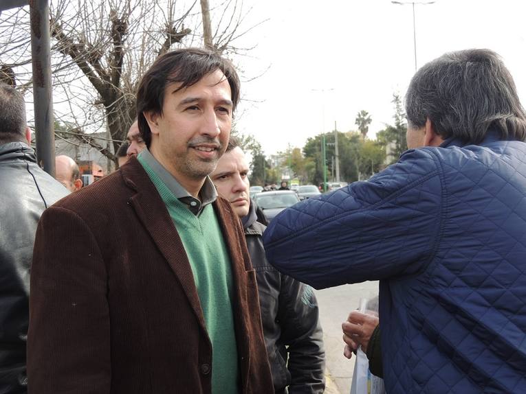 Photo of «Empresarios como Blander pauperizan y denigran la actividad de controladores»