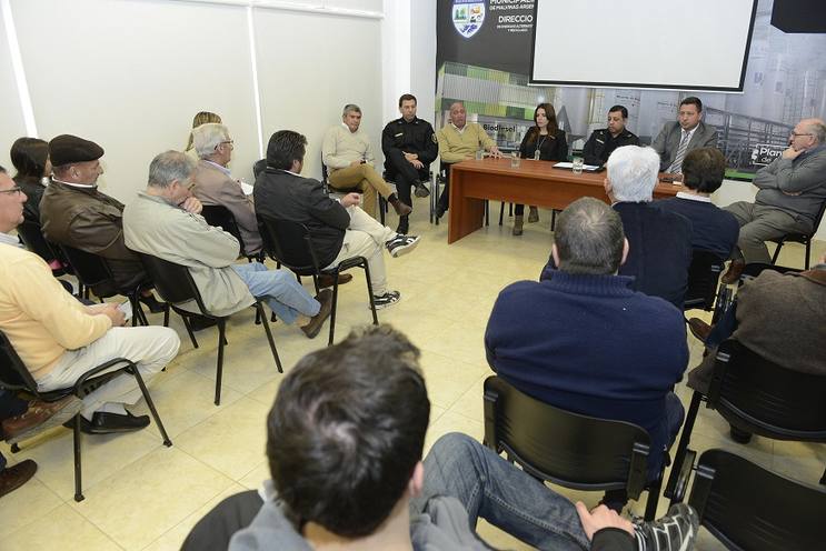 Photo of Se intensifican las reuniones de seguridad en Malvinas Argentinas