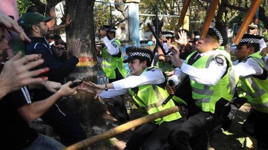 Photo of Represión en el Borda: Sobreseimiento para Macri, Vidal y Larreta