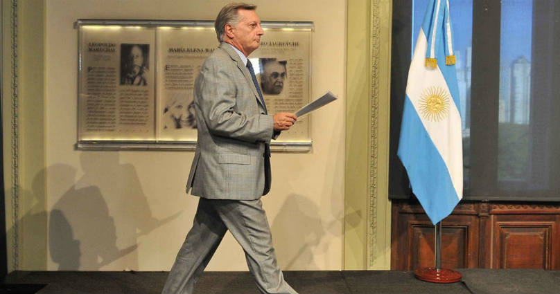 Photo of Macri esconde a Aranguren de las audiencias públicas