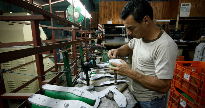 Photo of Fabricantes de zapatillas en riesgo por las importaciones