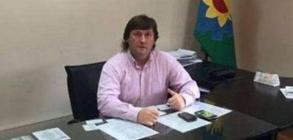 Photo of Concejal del PRO detenido por manejar alcoholizado ahora se atrincheró en su oficina