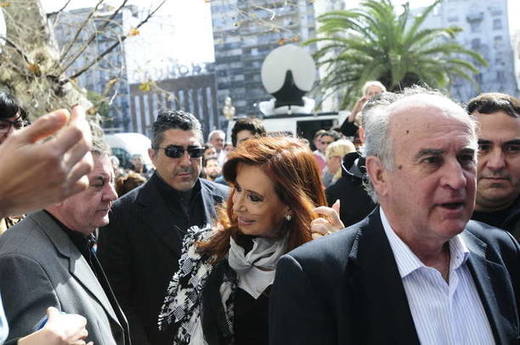 Photo of Oscar Parrilli: «El verdadero Macri y el espionaje político»