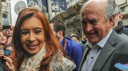 Photo of Año electoral: A través de escuchas telefónicas el Gobierno profundiza su persecución contra Cristina