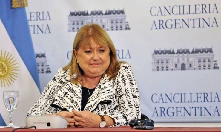Photo of La Canciller hispano-argentina Susana Malcorra imputada por uso de fondos públicos