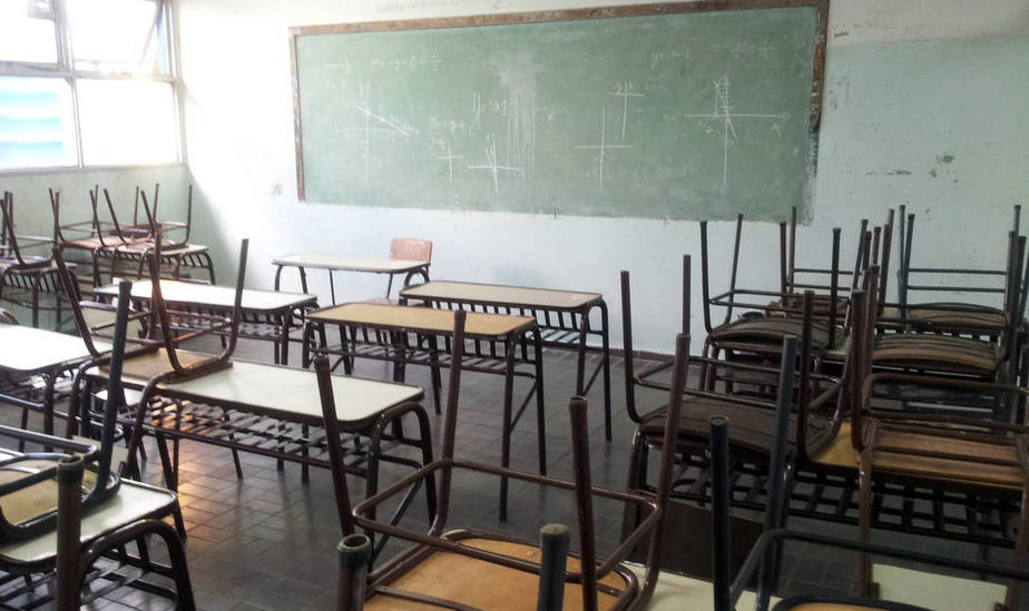 Photo of Conflicto docente: Es ilegal la conciliación obligatoria que dictó la Provincia