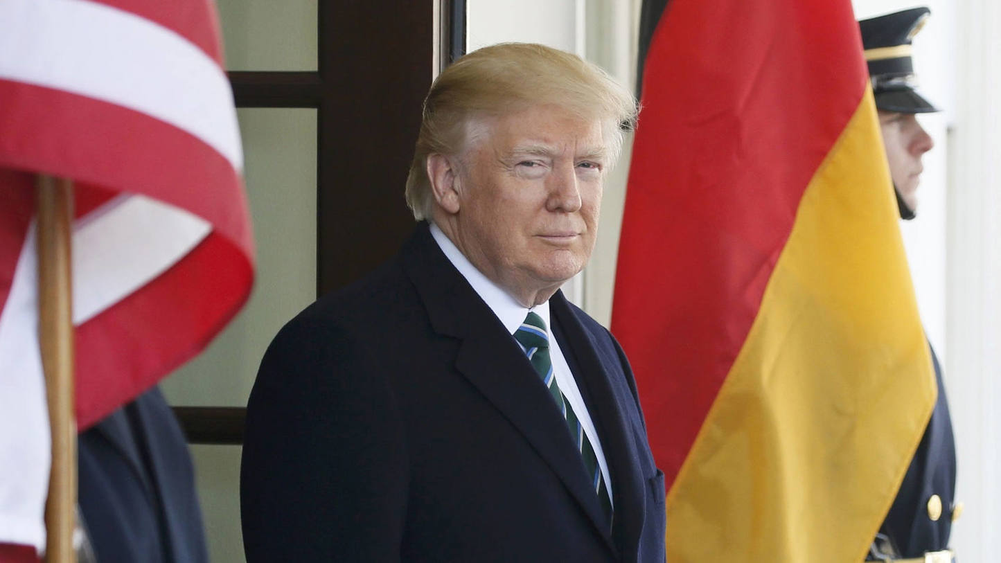 Photo of EE.UU: Pese a las protestas de ambientalistas y pueblos originarios, Trump aprobó el oleoducto subcontinental