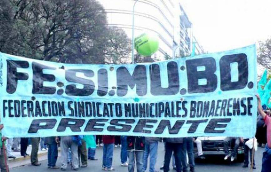 Photo of Municipales bonaerenses en “alerta y movilización”