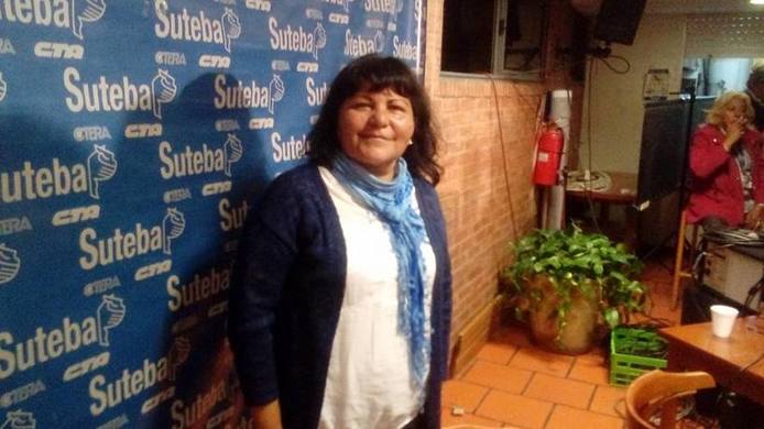 Photo of Silvia Almazán: «Hoy se legitimó nuestra coherencia en defensa de la escuela pública y la conducción de Baradel»