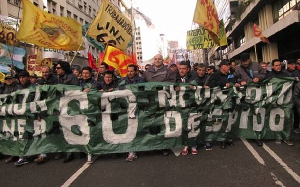 Photo of Los trabajadores de la Línea 60 acusaron a Infobae de falsear información
