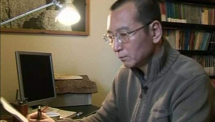 Photo of China liberó al Nobel de la Paz Liu Xiaobo que padece un cáncer de hígado en fase terminal